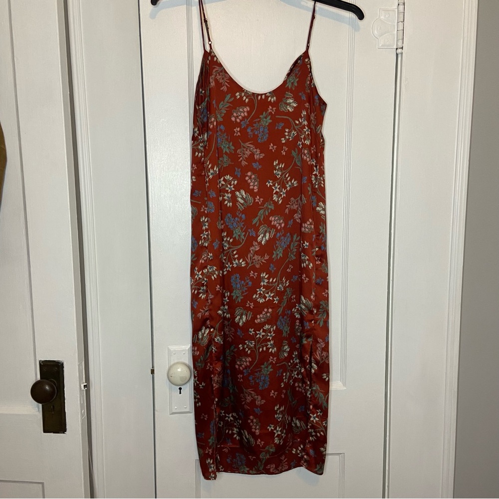 Forever 21 Draped Collar Floral Midi Sleeveless Dress Size Small - Picture 9 of 17